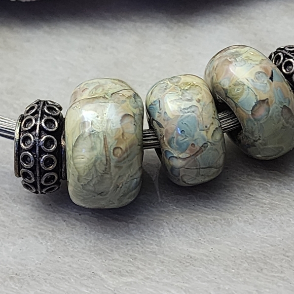 Sterling Silver 925 Necklace with Chunky Stone Beads and Textured Spacers - Picture 2 of 15